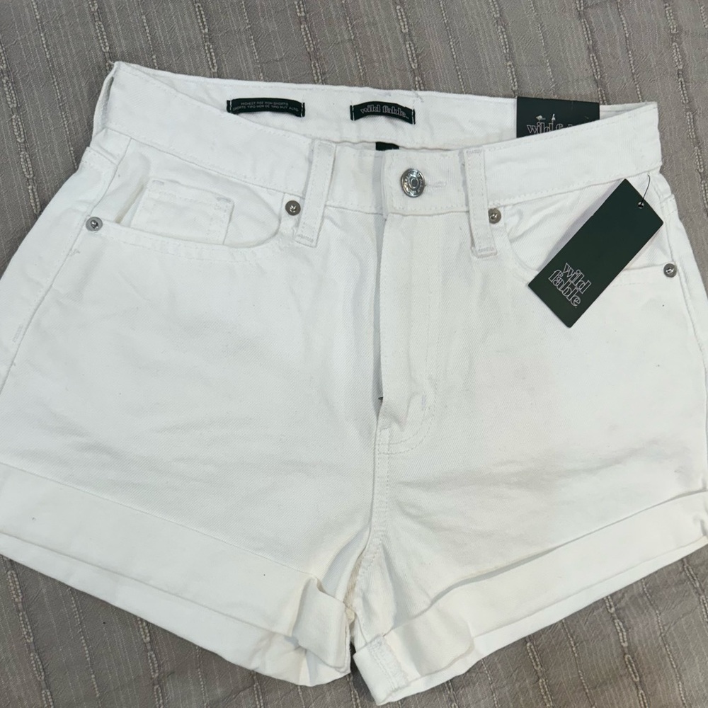 NWT Wild Fable high rise  mom shorts, size 0
